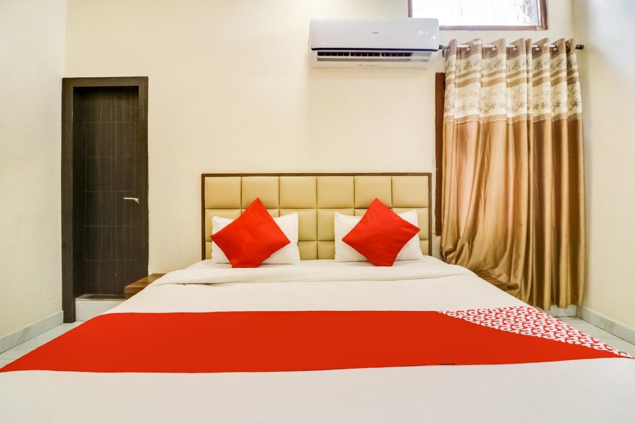 OYO 28789 Hotel Adarsh Bilāspur Exterior foto